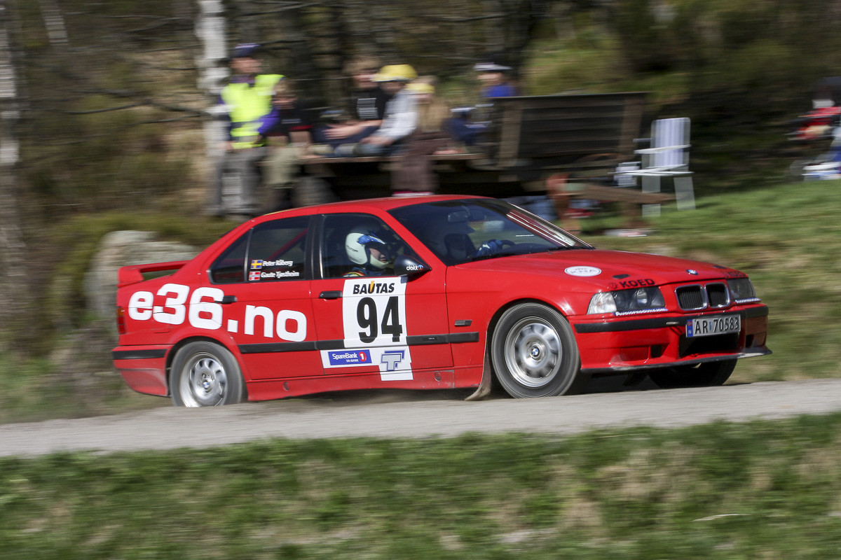 Bilde av 325i E36