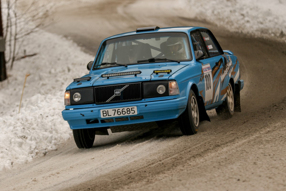 Volvo 242