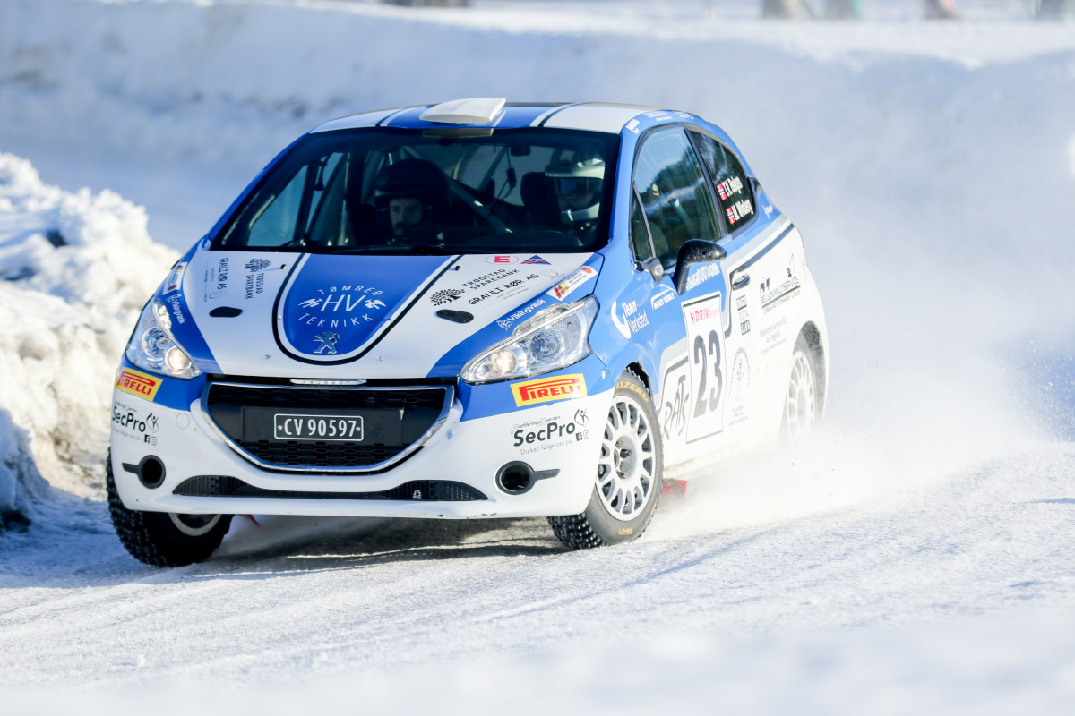 Peugeot 208 R2