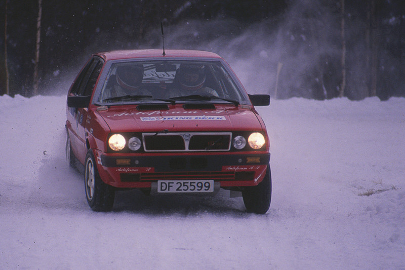 Bilde av Lancia Delta HF 4WD